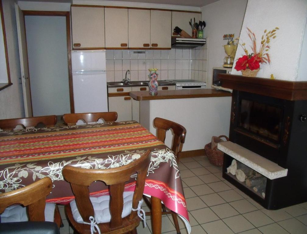 Gite Les Hirondelles Plombieres-les-Bains Ngoại thất bức ảnh